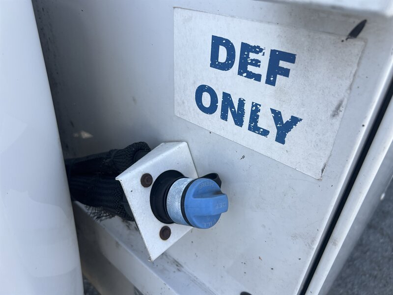 Used 2020 Ford F550 4x4 Crew Cab Super Duty image 30