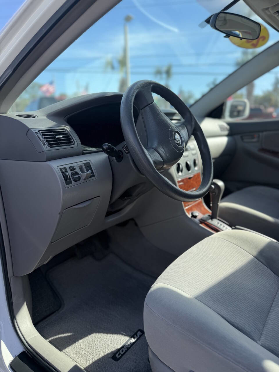 Used 2007 Toyota Corolla LE image 13