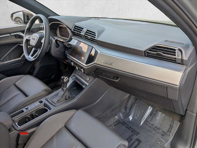 Certified 2025 Audi Q3 2.0T Premium w/ Convenience Package AWD/4WD image 20