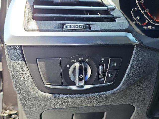 Used 2024 BMW X3 xDrive30i w/ Convenience Package w/ZPA image 27