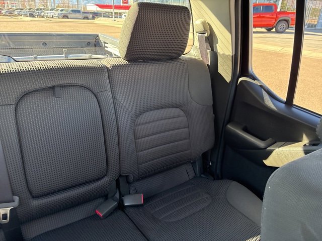 Used 2005 Nissan Frontier NISMO w/ (J01) Sunroof Pkg image 21