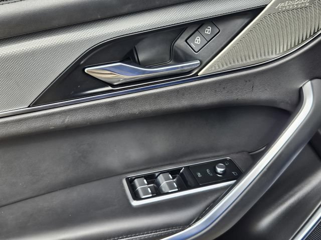 Used 2025 Jaguar F-PACE SVR AWD/4WD image 18