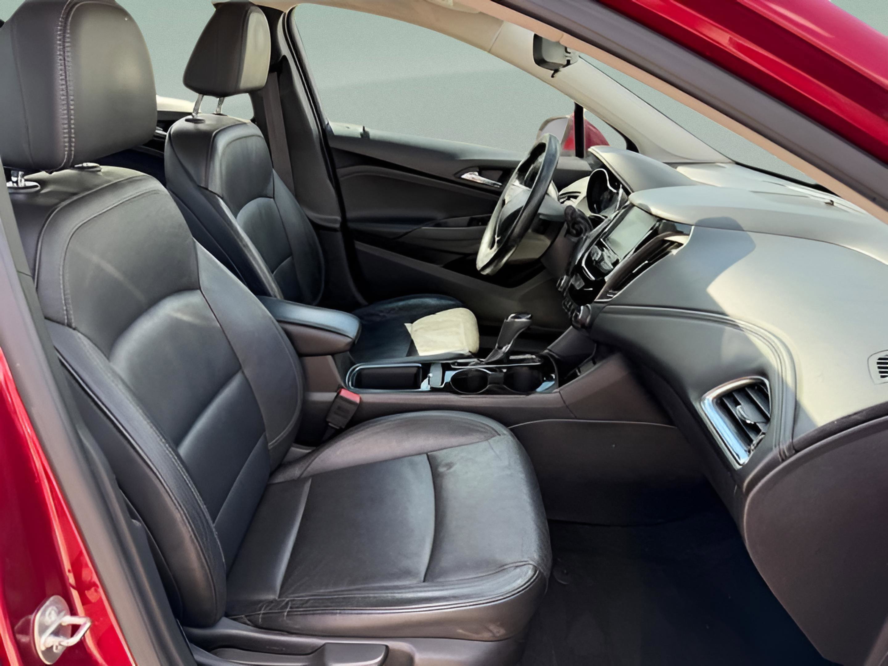 Used 2017 Chevrolet Cruze Premier image 26