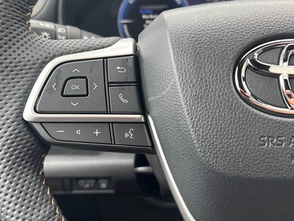 New 2026 Toyota Sienna XLE Woodland Edition image 23