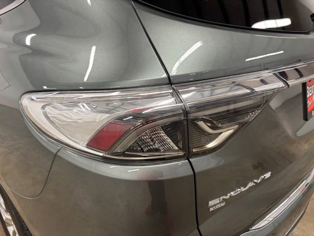 Used 2024 Buick Enclave Avenir w/ Avenir Technology Package AWD/4WD image 6