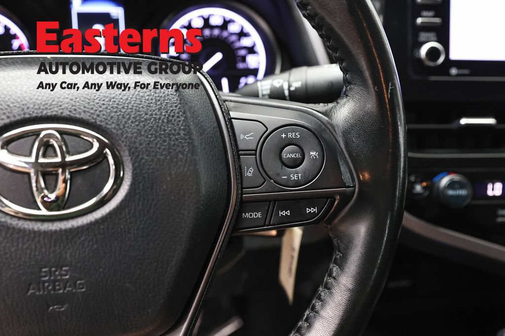 Used 2023 Toyota Camry SE FWD image 15