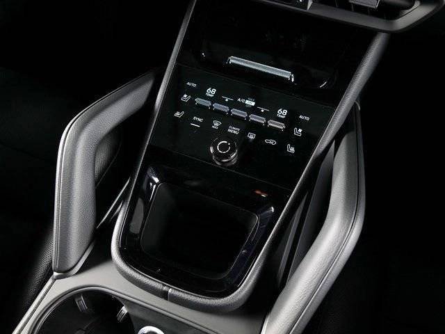 New 2026 Porsche Cayenne AWD/4WD image 16