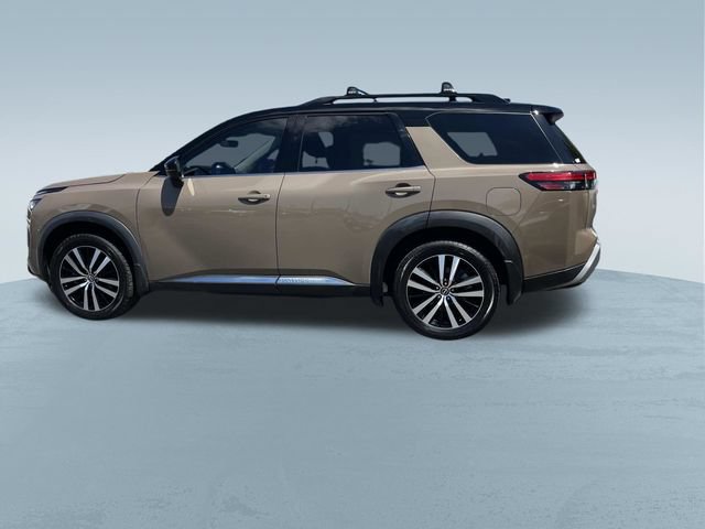 Used 2023 Nissan Pathfinder Platinum AWD/4WD image 9
