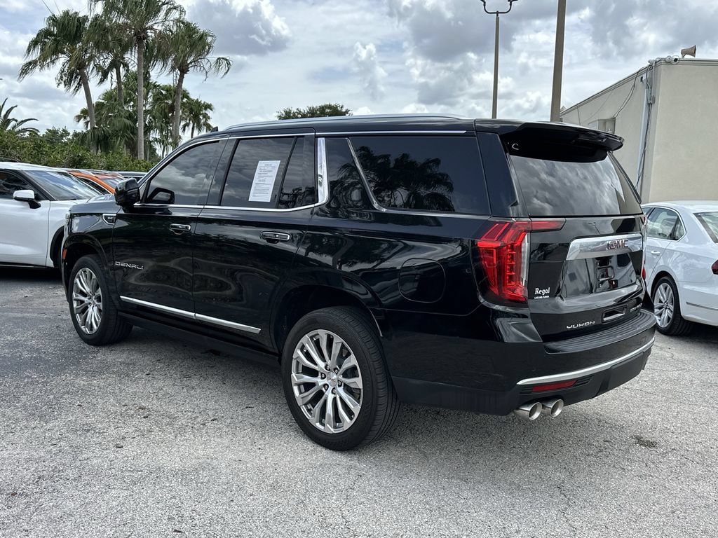 Used 2023 GMC Yukon Denali RWD image 7