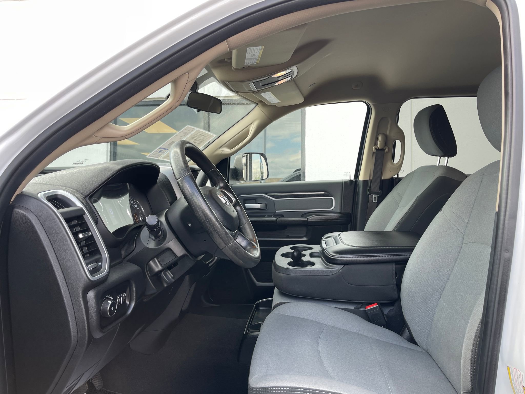 Used 2020 RAM 2500 Big Horn AWD/4WD image 10