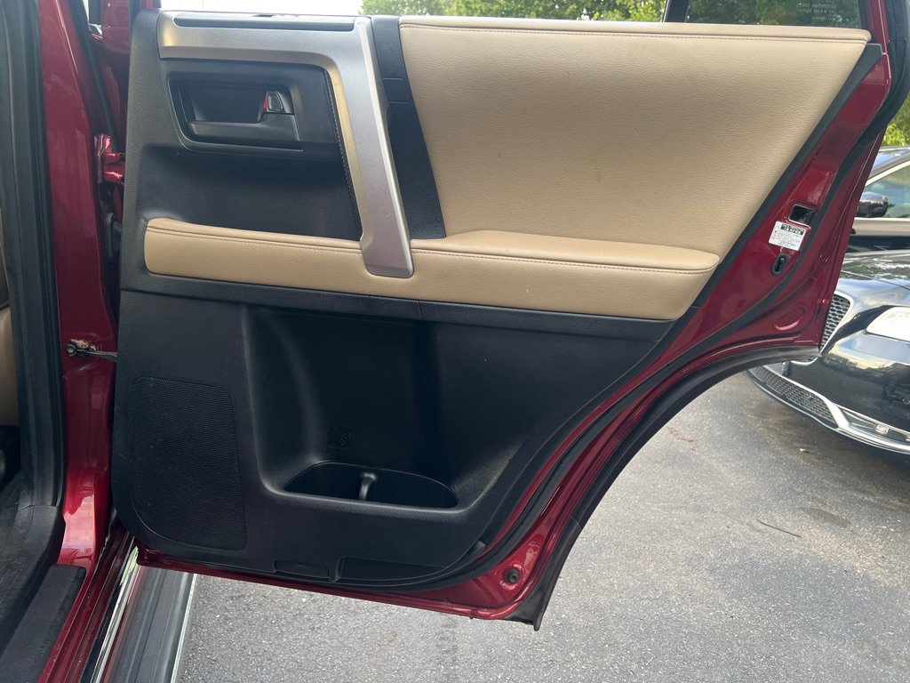 Used 2011 Toyota 4Runner SR5 image 12