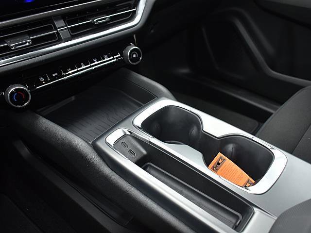 New 2026 Chevrolet Equinox EV LT image 12