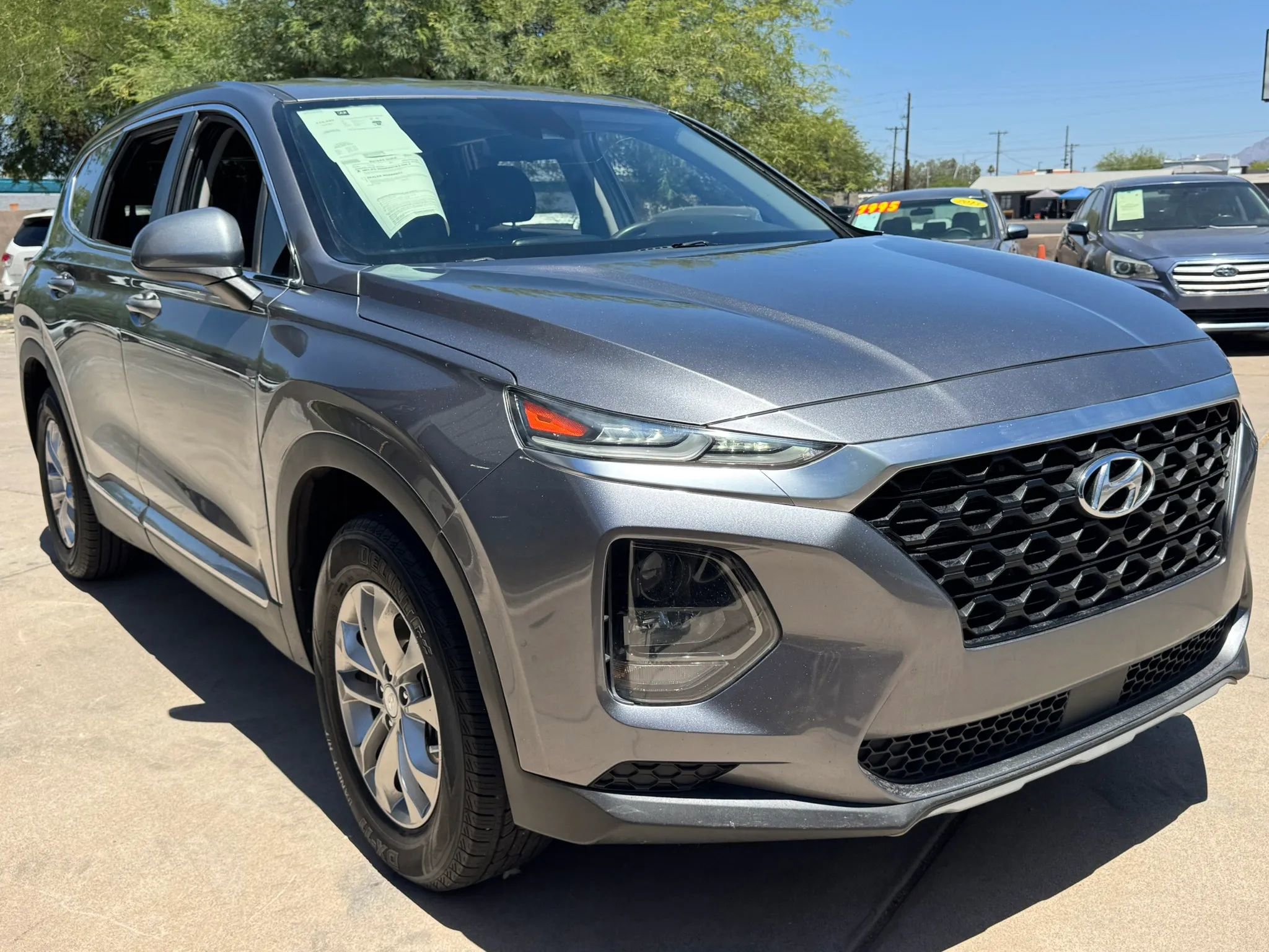 Used 2019 Hyundai Santa Fe SE AWD/4WD image 4