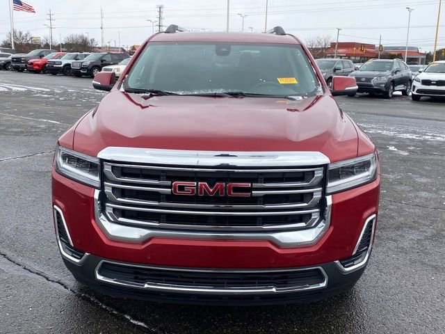 Certified 2023 GMC Acadia SLE w/ Driver Convenience Package image 3