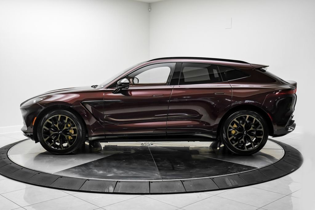 Used 2022 Aston Martin DBX AWD/4WD image 17