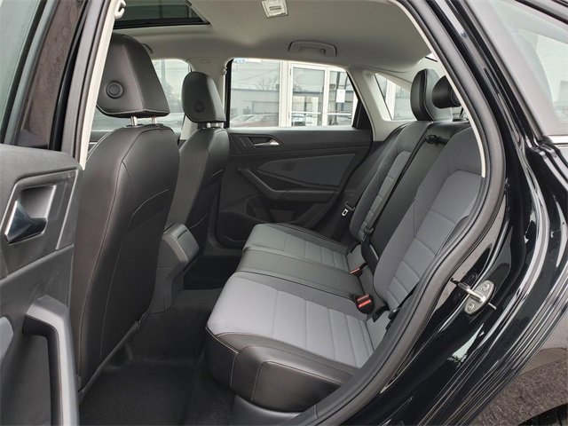 New 2026 Volkswagen Jetta SE image 8