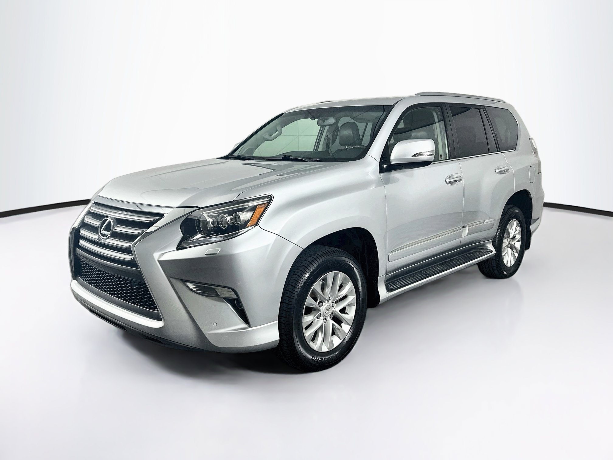 Used 2016 Lexus GX 460 w/ Premium Package AWD/4WD image 3