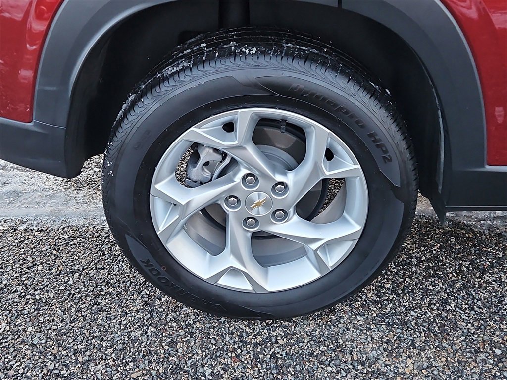 Certified 2024 Chevrolet Trax LS w/ LS Convenience Package image 9