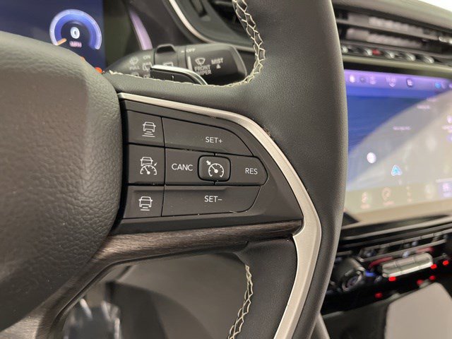 Used 2023 Jeep Grand Cherokee L Limited AWD/4WD image 18