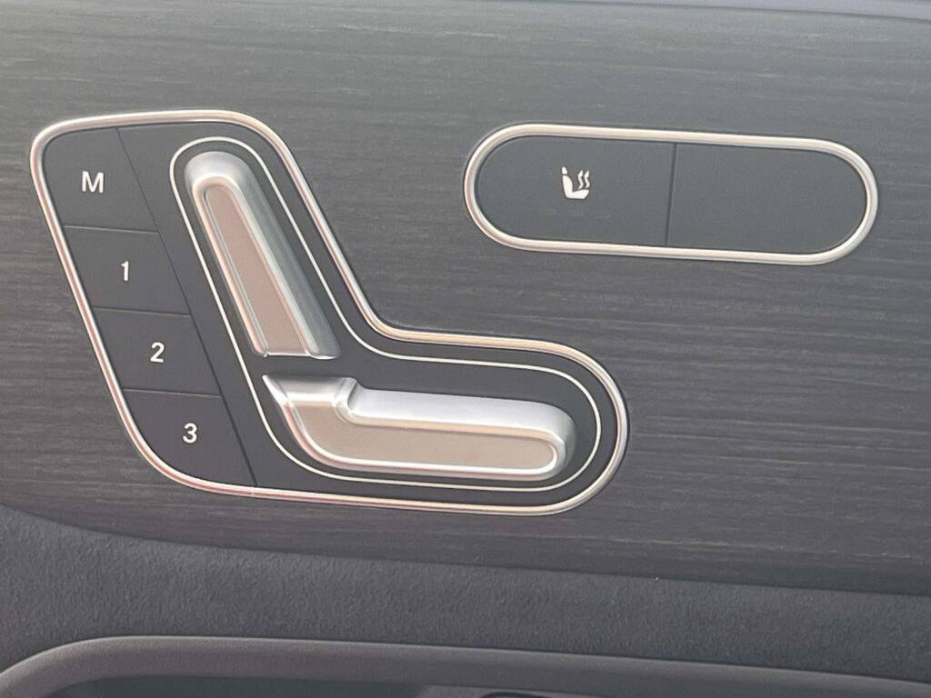 New 2026 Mercedes-Benz GLA 250 4MATIC image 31
