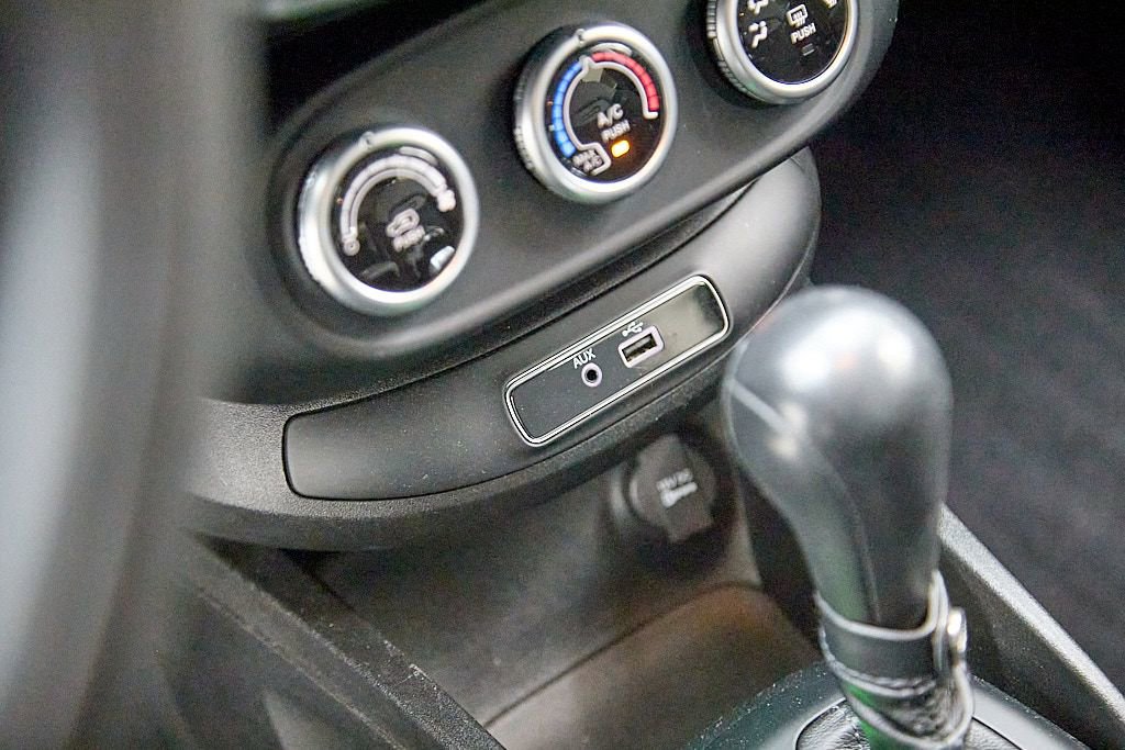 Used 2016 FIAT 500X Easy image 18