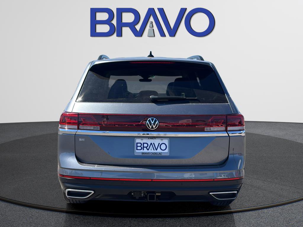 Used 2025 Volkswagen Atlas SE image 4