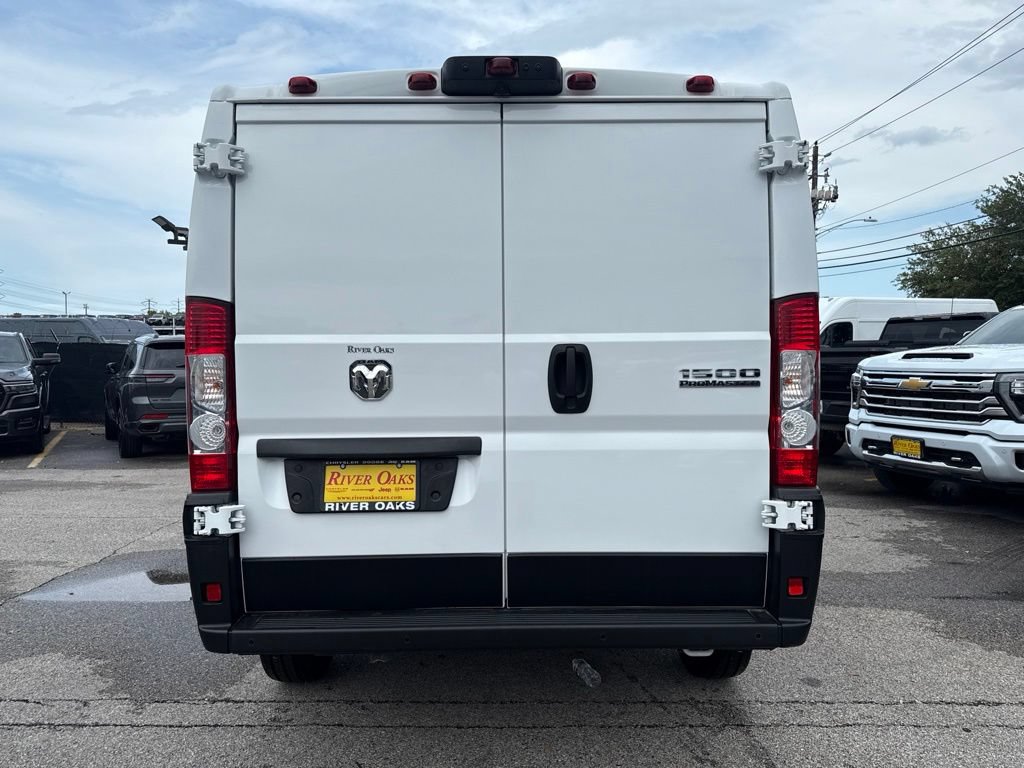 Used 2026 RAM ProMaster 1500 w/ Safety Group FWD image 5