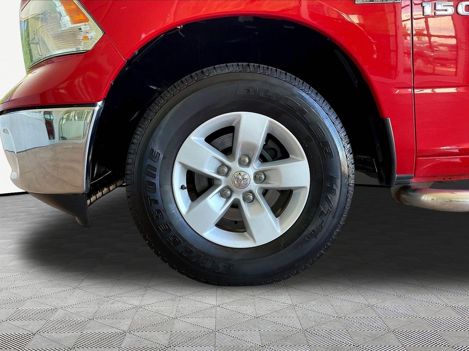 Used 2016 RAM 1500 Classic SLT AWD/4WD image 31