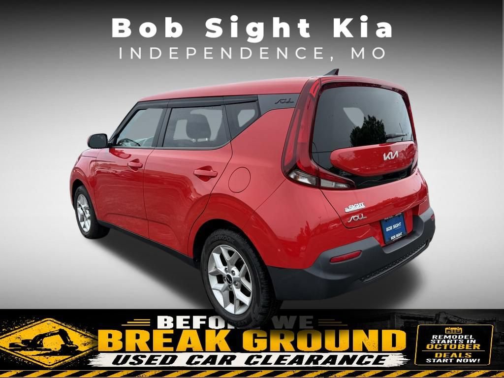 Used 2022 Kia Soul LX w/ Technology Package FWD image 8