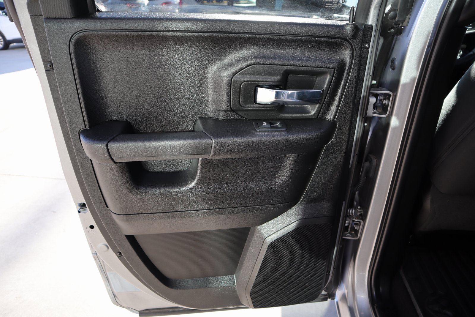 Used 2022 RAM 1500 Classic Warlock image 17