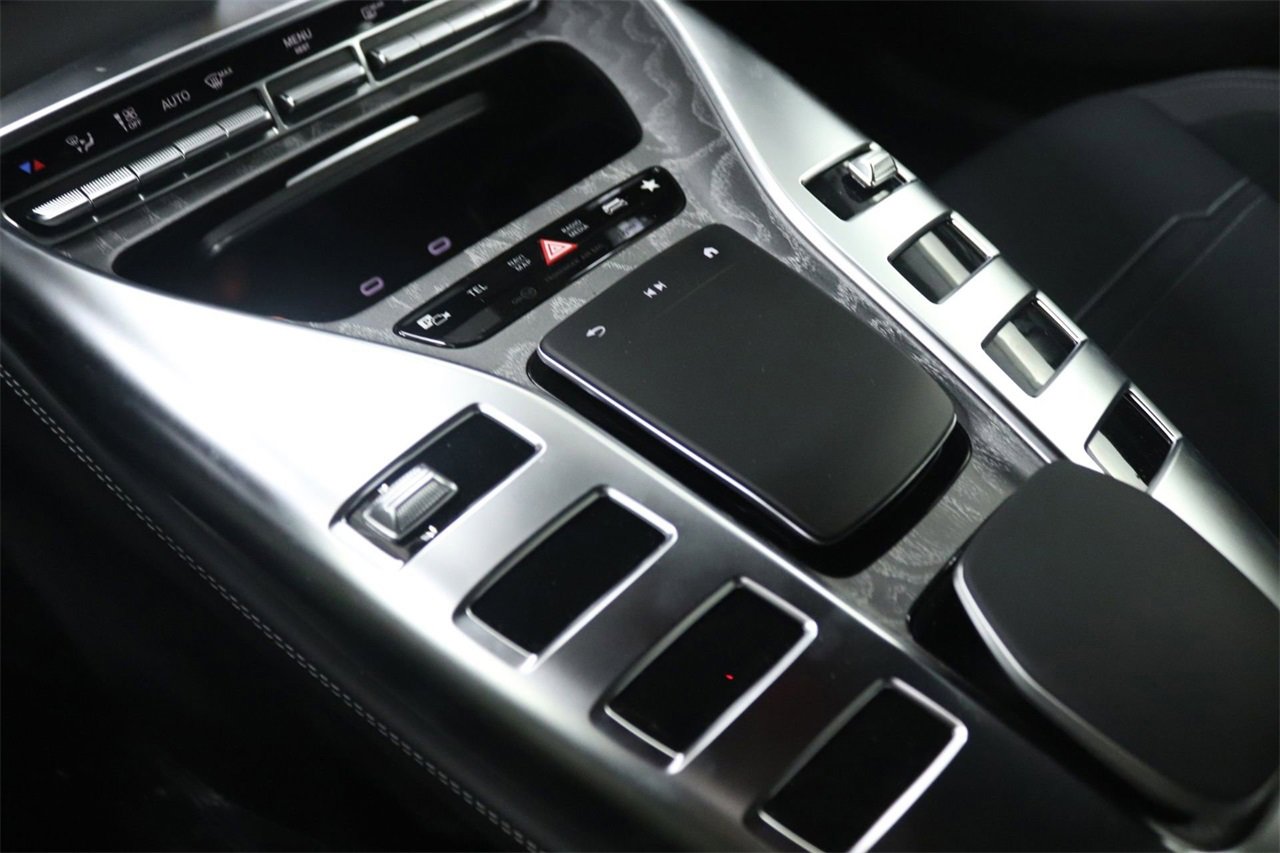 New 2024 Mercedes-Benz AMG GT 43 image 7