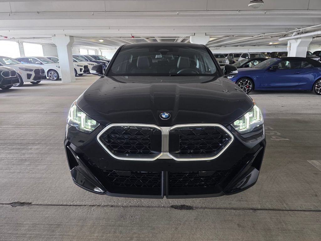 New 2026 BMW X2 xDrive28i w/ Convenience Package AWD/4WD image 2
