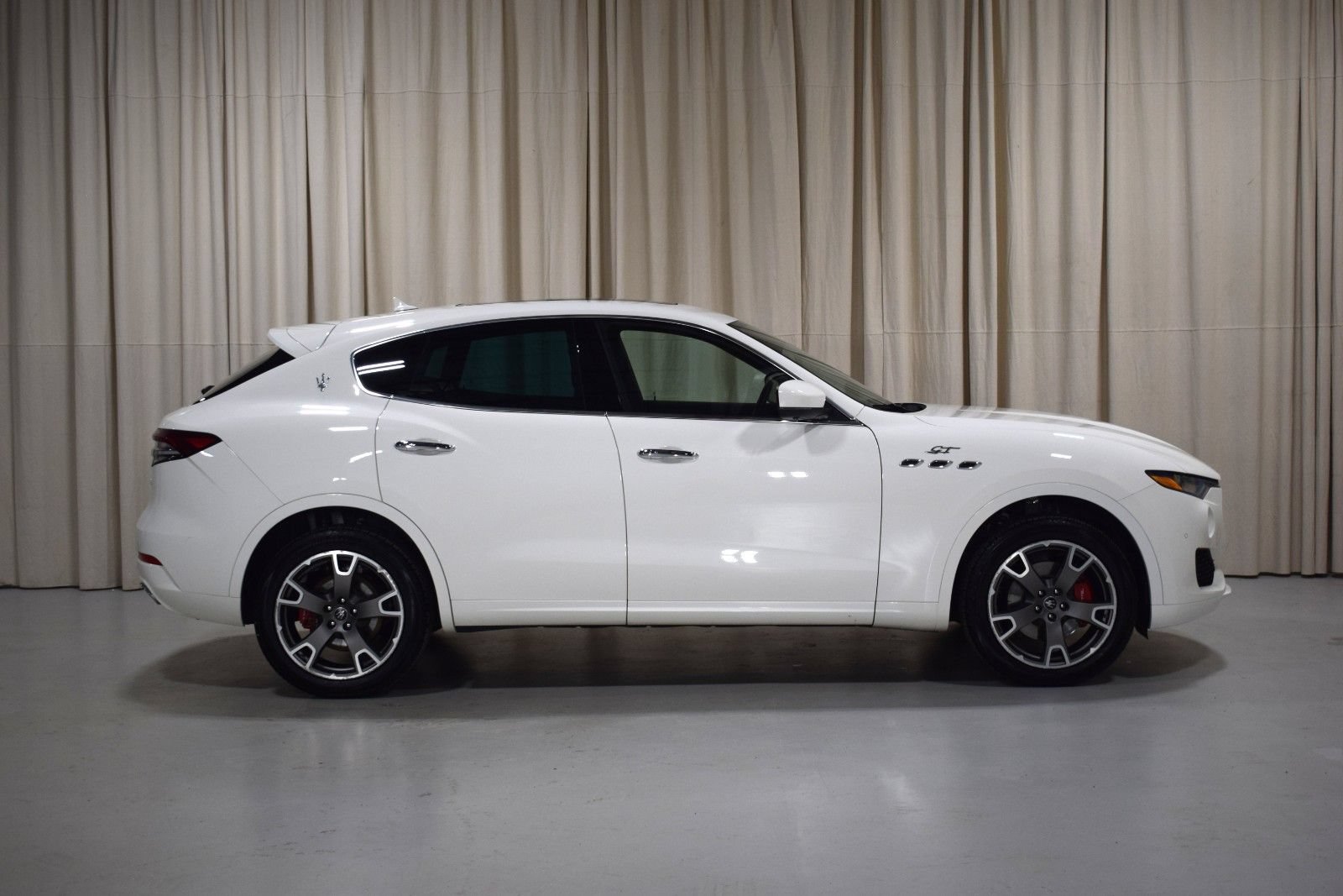 Certified 2023 Maserati Levante GT AWD/4WD image 15
