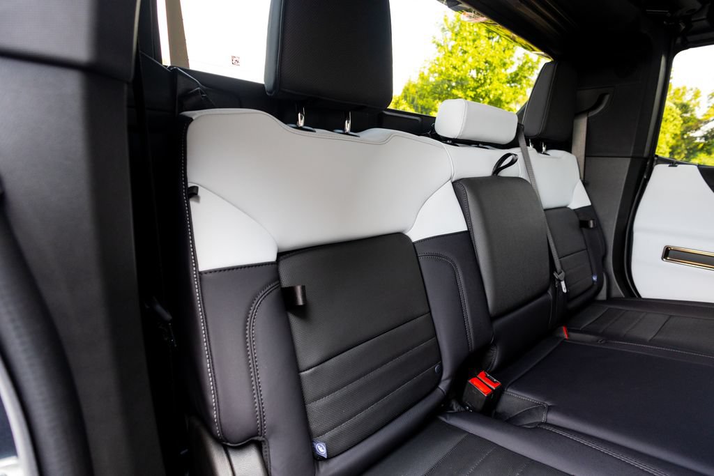 Used 2025 GMC Hummer EV 3X AWD/4WD image 65