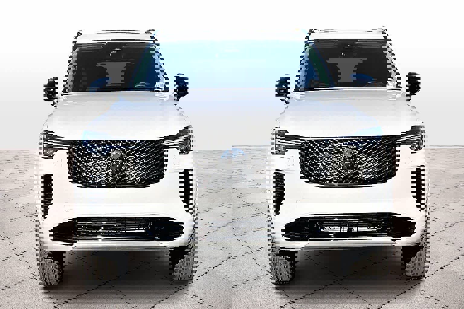 New 2026 Volvo XC90 B6 Ultra w/ Protection Package image 5