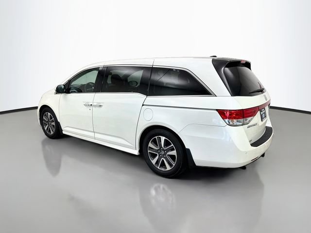 Used 2016 Honda Odyssey Touring Elite image 5