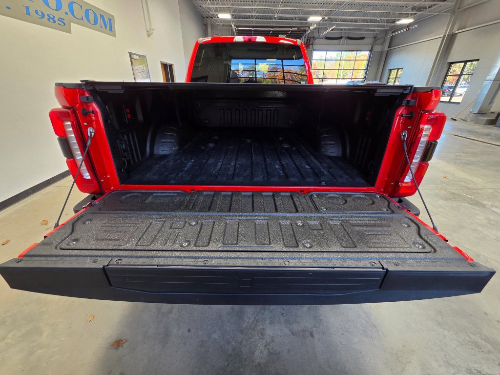 Used 2024 Ford F250 XLT w/ XLT Premium Package AWD/4WD image 10