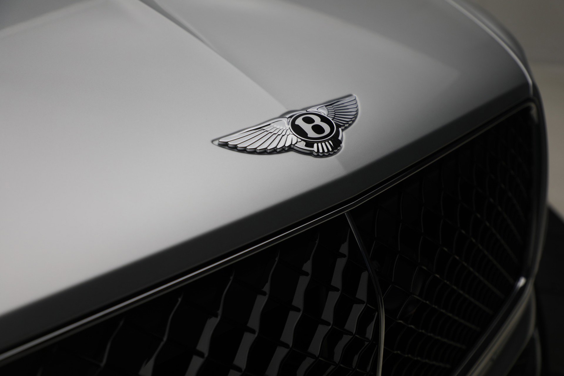 New 2025 Bentley Bentayga Extended Wheelbase image 9