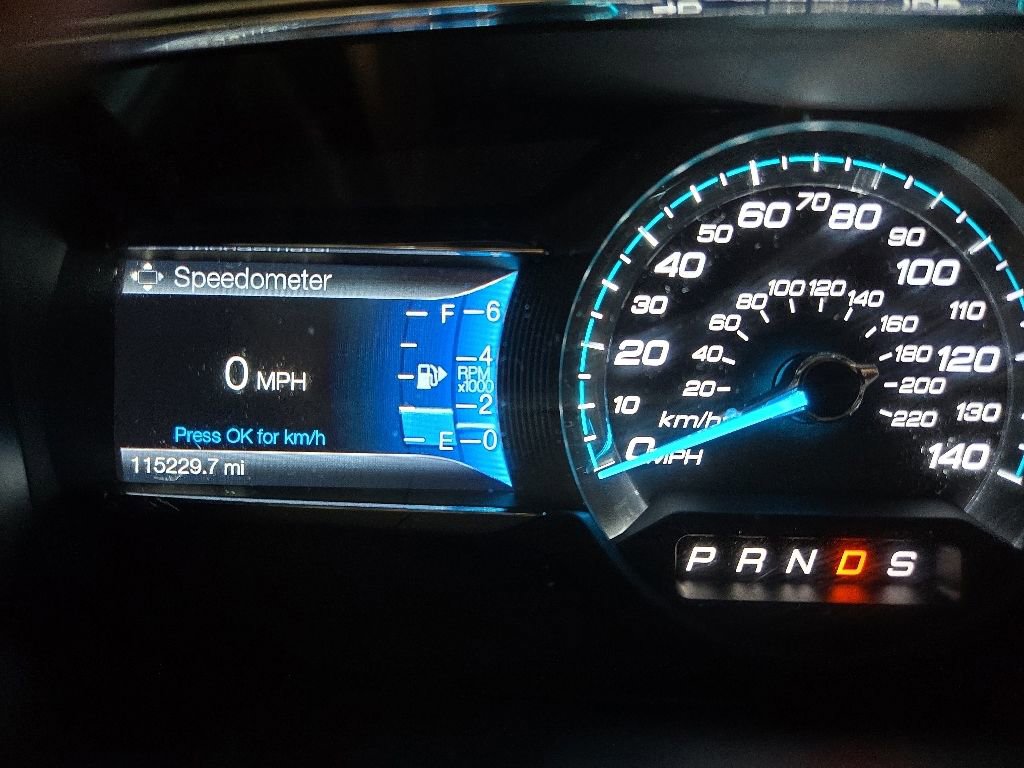 Used 2016 Ford Taurus SEL w/ Equipment Group 201A AWD/4WD image 22
