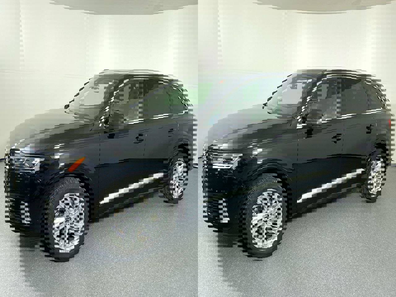 Used 2023 Audi Q7 2.0T Premium image 33