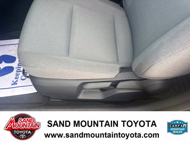Used 2025 Toyota Camry LE FWD image 14