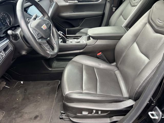 Used 2023 Cadillac XT5 Premium Luxury w/ LPO, Floor Liner Package AWD/4WD image 20