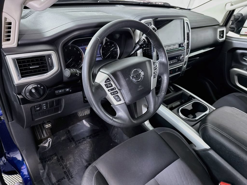 Certified 2021 Nissan Titan SV w/ SV Convenience Package AWD/4WD image 19