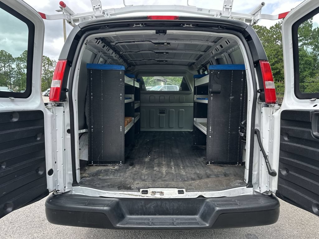 Used 2021 GMC Savana 2500 RWD image 24