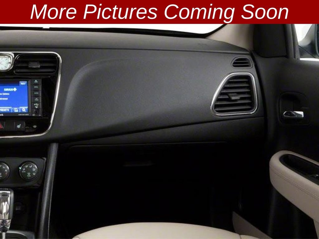 Used 2013 Chrysler 200 Limited FWD image 16