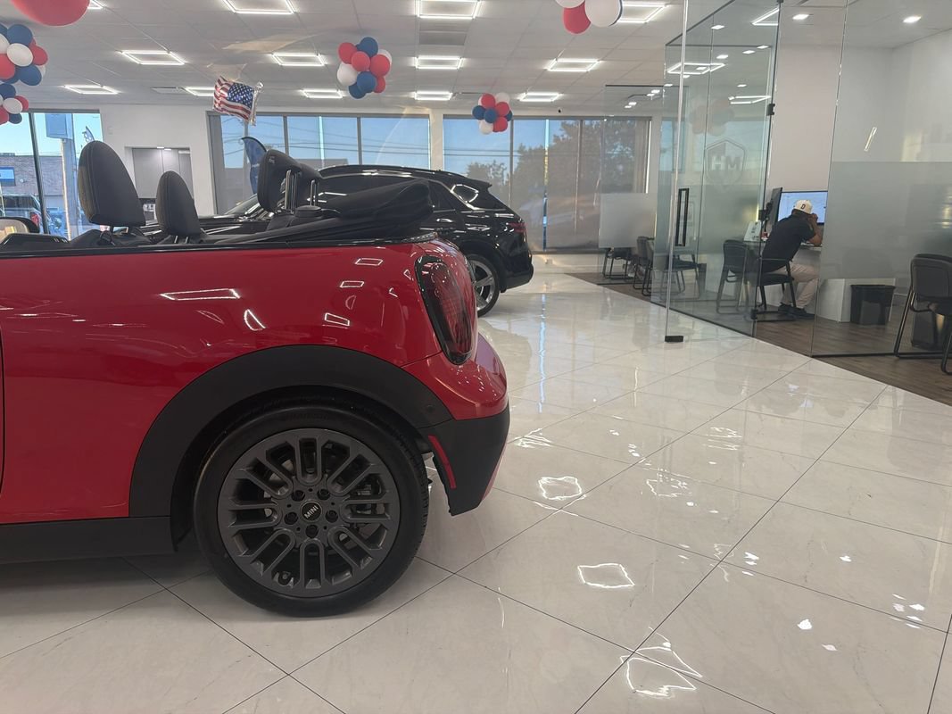 Used 2026 MINI Cooper S FWD image 7