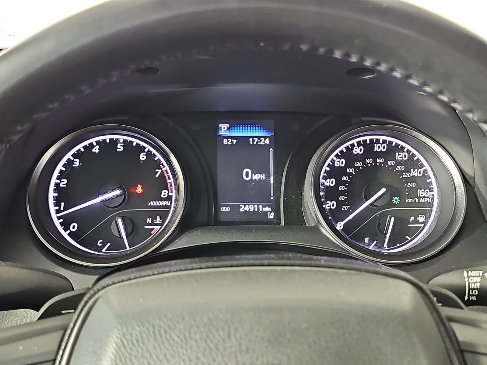 Used 2023 Toyota Camry SE FWD image 18