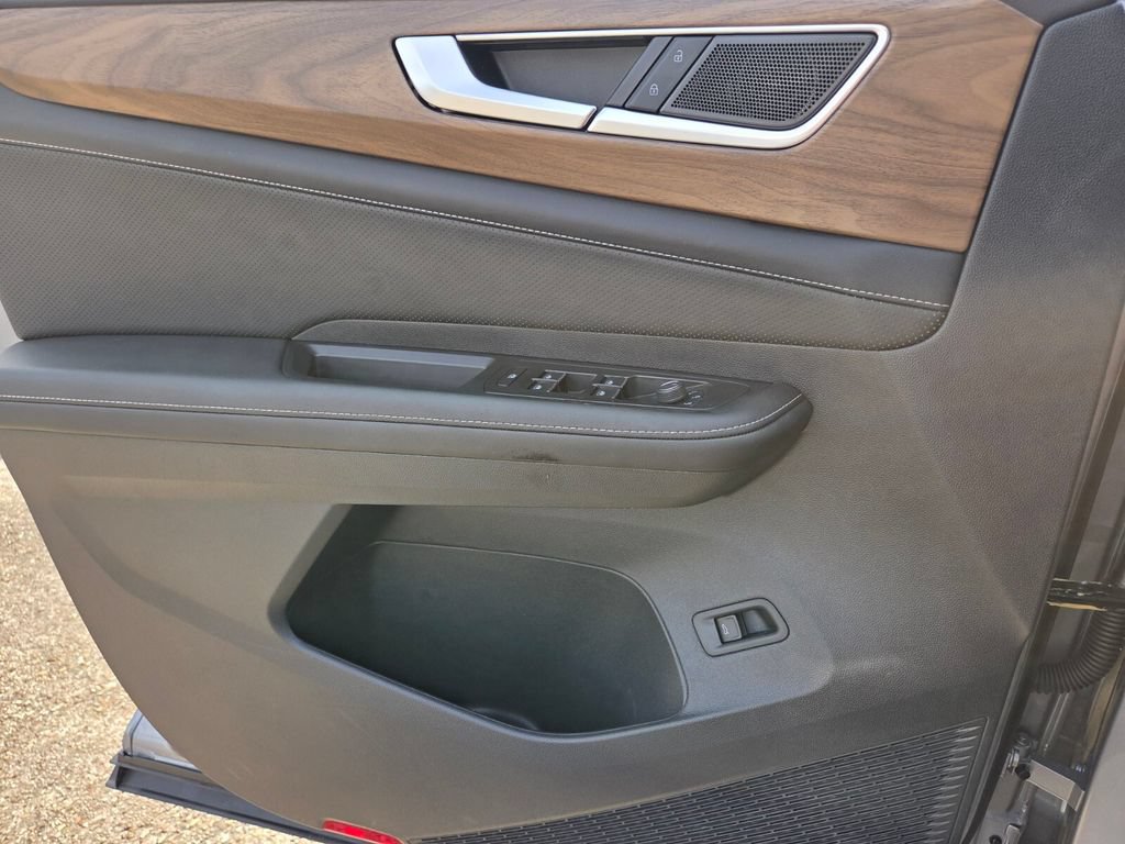 Used 2026 Volkswagen Atlas SE w/ Panoramic Sunroof Package FWD image 20