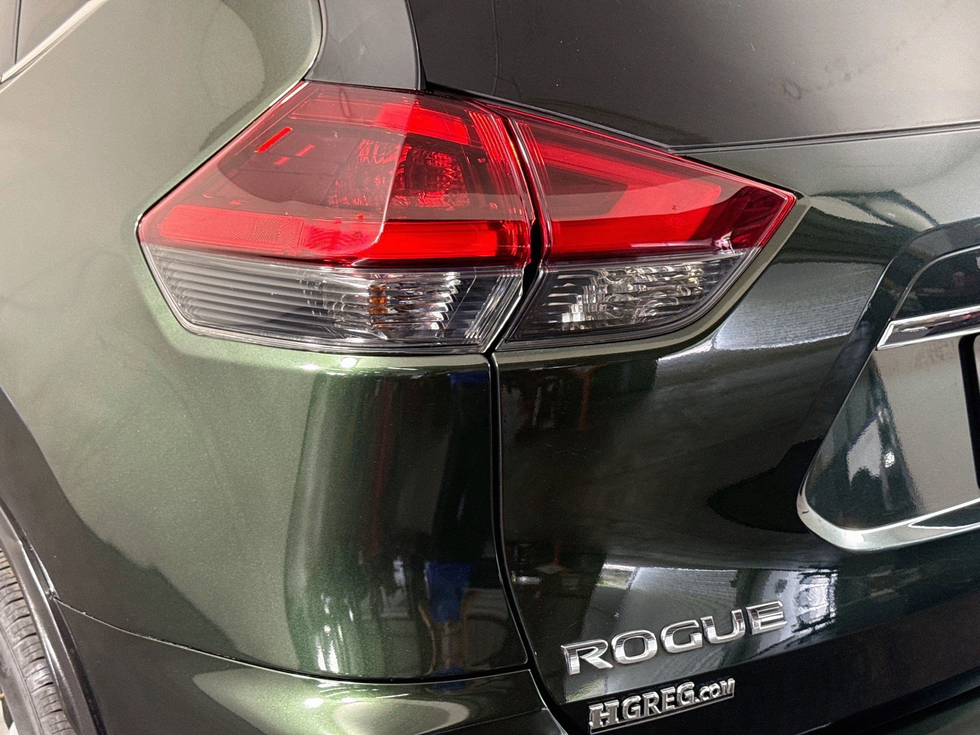 Used 2020 Nissan Rogue SV AWD/4WD image 36