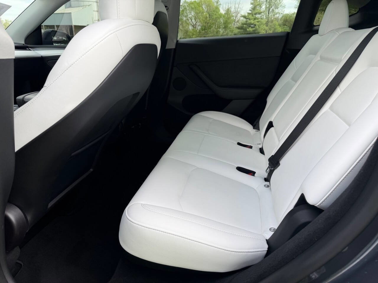 Used 2023 Tesla Model Y Long Range AWD/4WD image 9